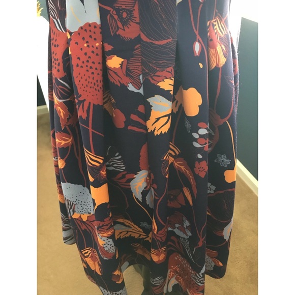 Shell Tank Dress w/ pockets - Picture 2 of 8